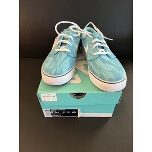 Nike 525104418 Youth Girls 5.5 Stefan Janoski Skateboarding Sneakers- Preowned